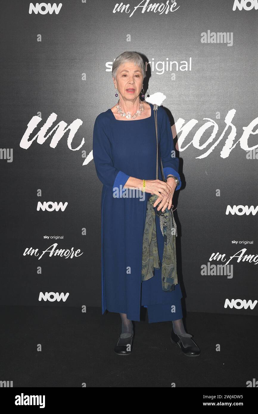 Rom, Italien. Februar 2024. Rom, Vinyl Vorschau der Sky Original-Serie „UN Amore“, auf dem Foto: Ottavia Piccolo Credit: Independent Photo Agency/Alamy Live News Stockfoto