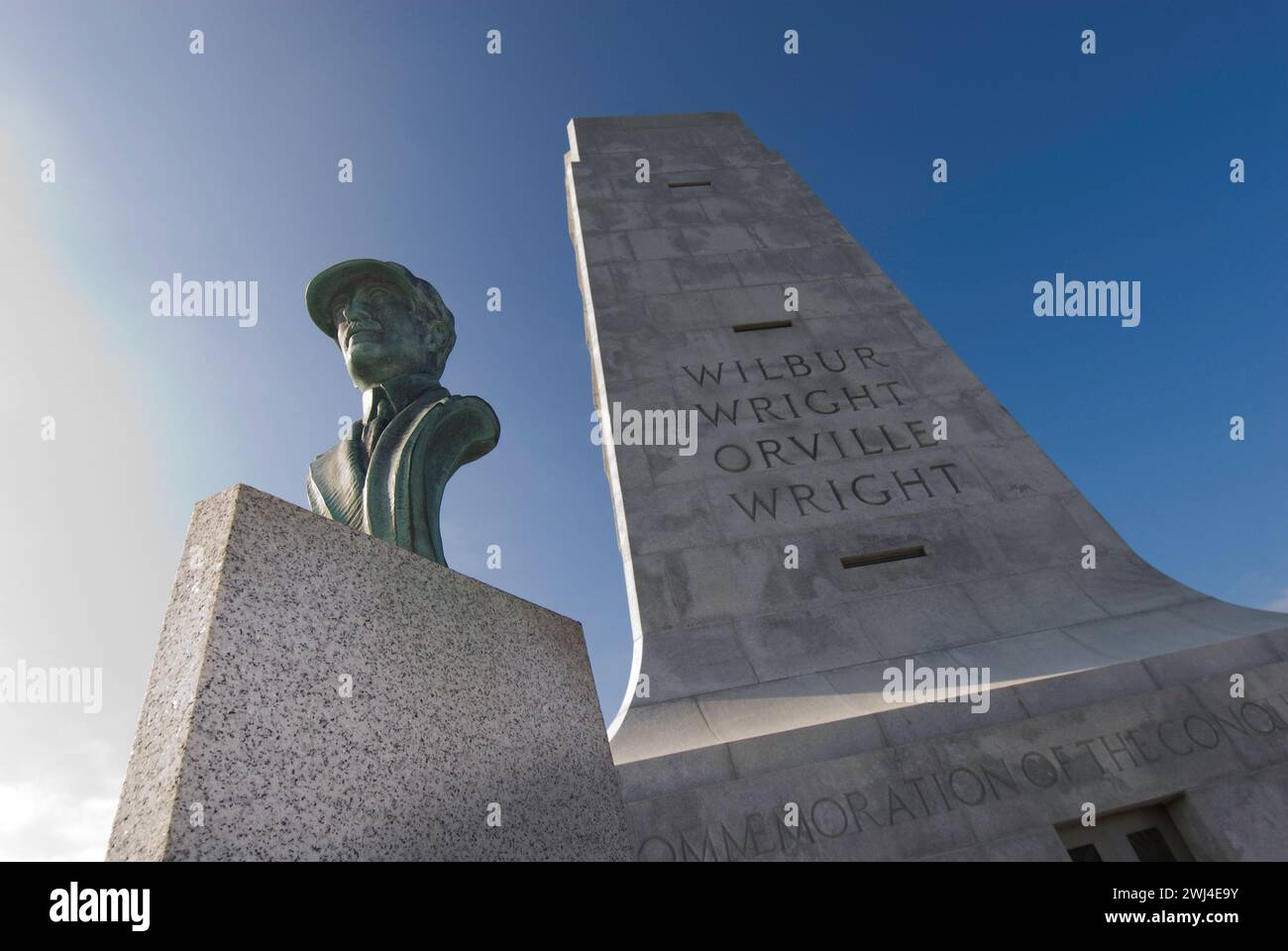 Büste von Orville Wright im Wright Brothers National Memorial – Outer Banks – Kill Devil Hills, North Carolina Stockfoto