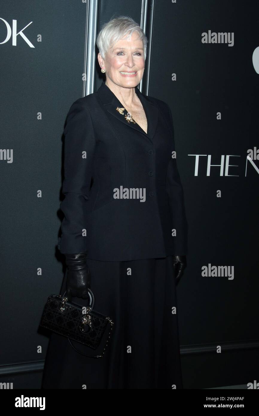 New York, NY, USA. Februar 2024. Glenn Close bei der Premiere von Apple TV's The New Look at Florence Gould Hall am 12. Februar 2024 in New York City Credit: RW/Media Punch/Alamy Live News Stockfoto