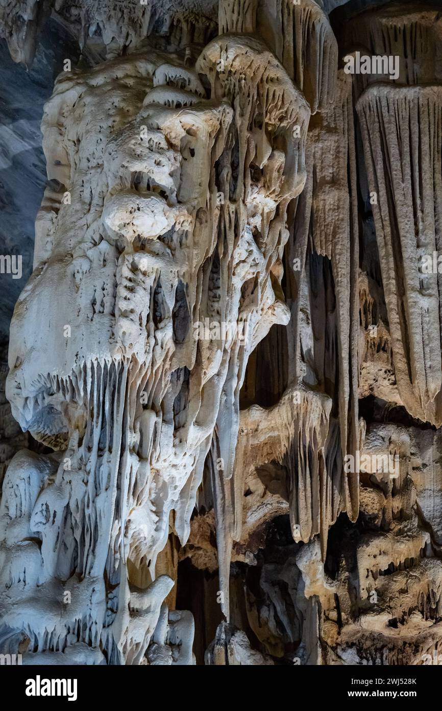 Cango Caves ist ein Höhlensystem in der Nähe von Oudtshoorn Südafrika Stockfoto