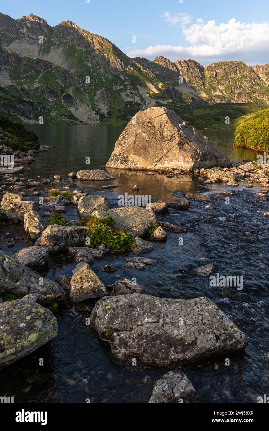 Bergseen Dolina Pieciu Stawow im Tatra-Gebirge, Polen im Sommer Stockfoto