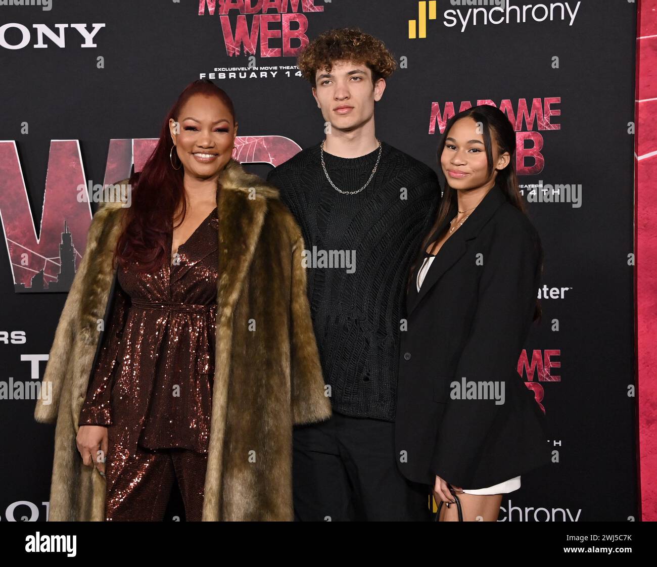 Westwood, USA. Februar 2024. Garcelle Beauvais, Jaid Thomas Nilon und Ashlyn Arnold kommen am 12. Februar 2024 zur „Madame Web“-Weltpremiere im Regency Village Theatre in Westwood, KALIFORNIEN. © Tammie Arroyo/AFF-USA.com Credit: AFF/Alamy Live News Stockfoto