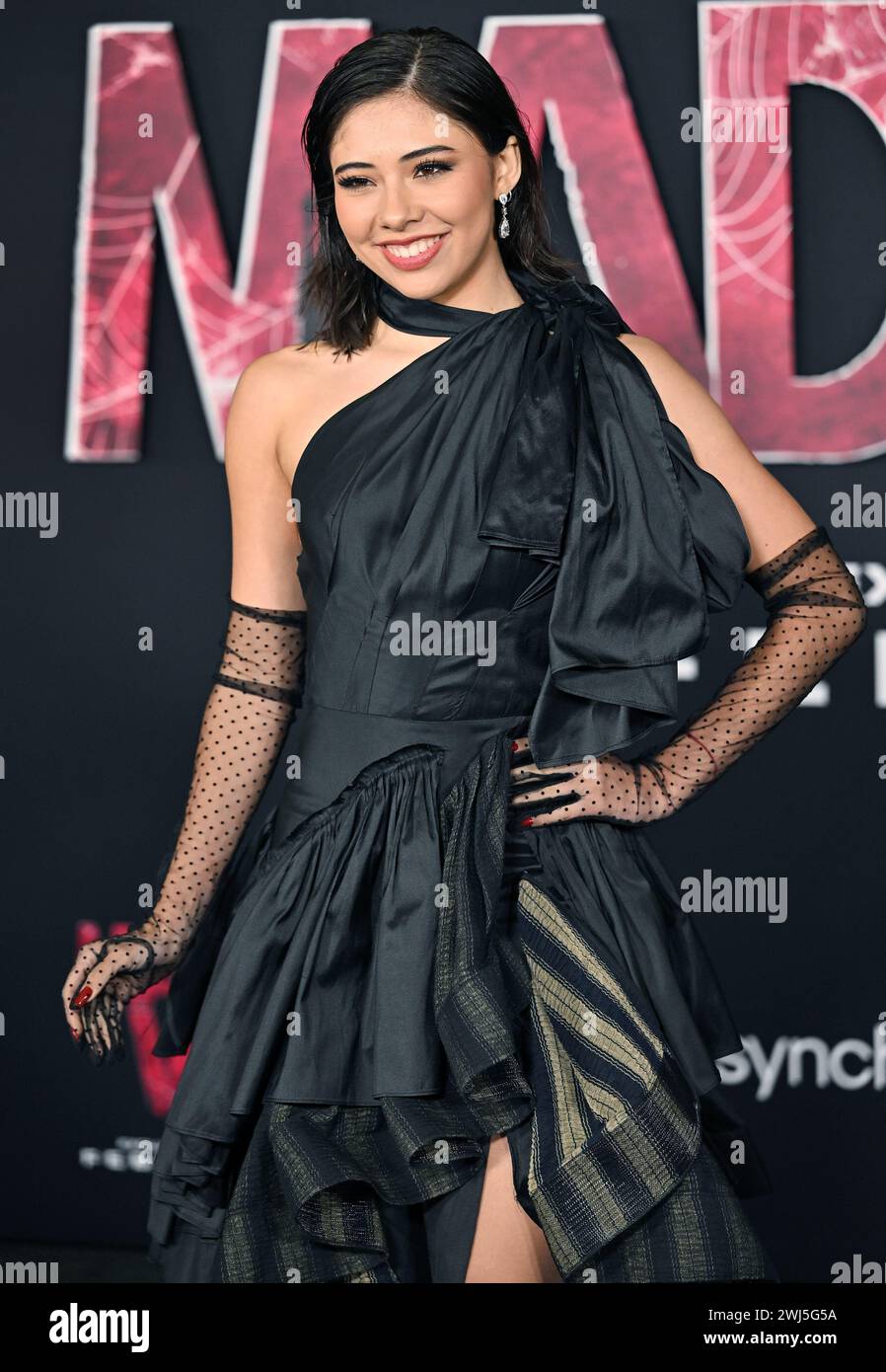 Los Angeles, Usa. Februar 2024. Xochitl Gomez kommt am Montag, den 12. Februar 2024, zur Weltpremiere von „Madame Web“ im Regency Village Theatre in Los Angeles, Kalifornien. Foto: Chris Chew/UPI Credit: UPI/Alamy Live News Stockfoto