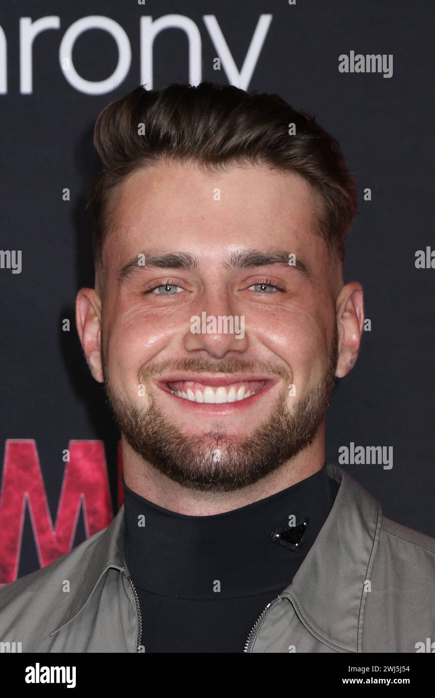 Harry Jowsey 02/12/2024 die Weltpremiere von „Madame Web“ im Regency Village Theatre in Los Angeles, KALIFORNIEN Foto von Izumi Hasegawa/Hollywood News Wire Inc Quelle: Hollywood News Wire Inc./Alamy Live News Stockfoto