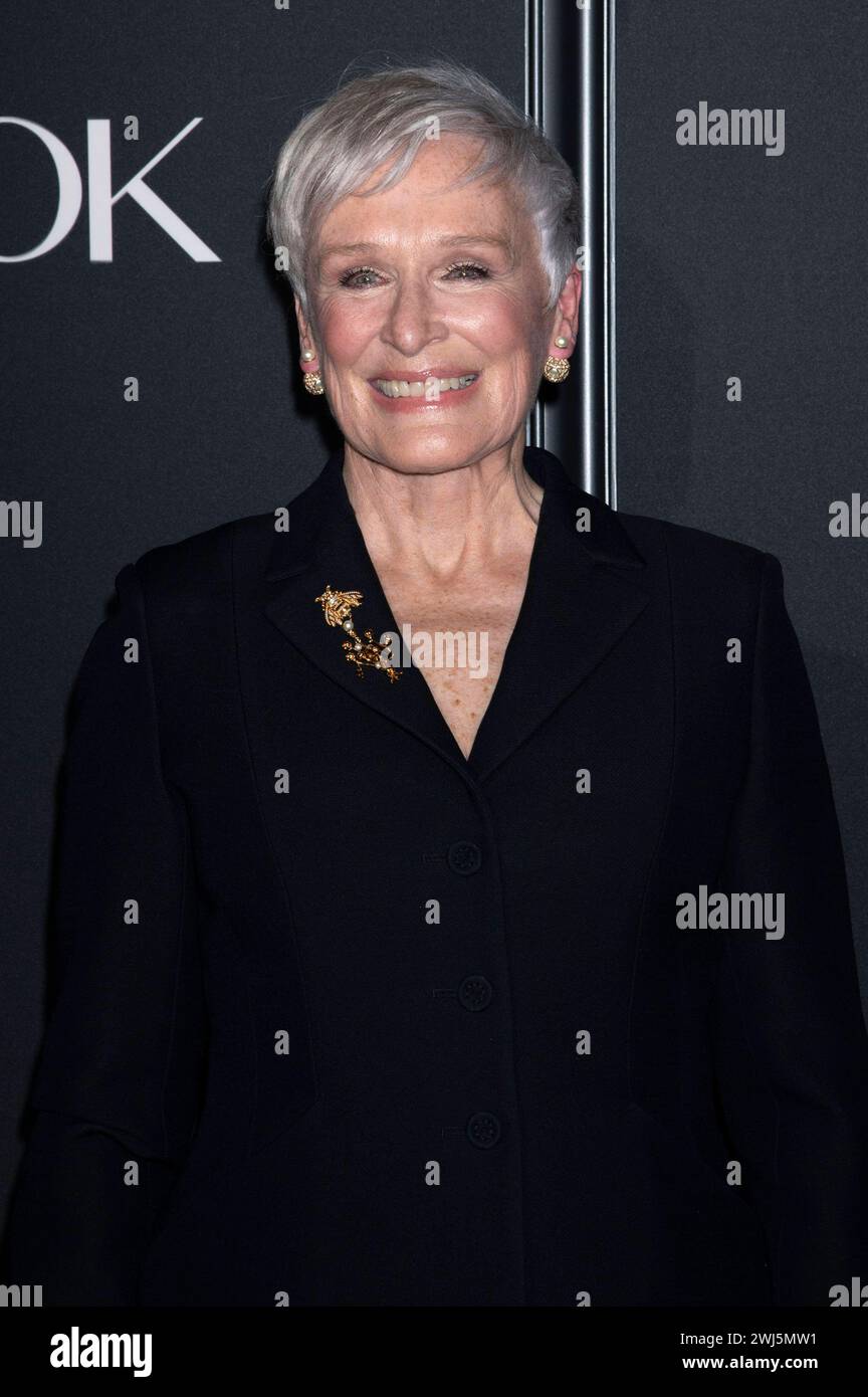 Glenn Close bei der Weltpremiere der Apple TV Serie The New Look in der Florence Gould Hall. New York, 12.02.2024 *** Glenn Close bei der Weltpremiere der Apple TV-Serie The New Look at Florence Gould Hall New York, 12 02 2024 Foto:XB.xHinex/xFuturexImagex Look 4250 Stockfoto