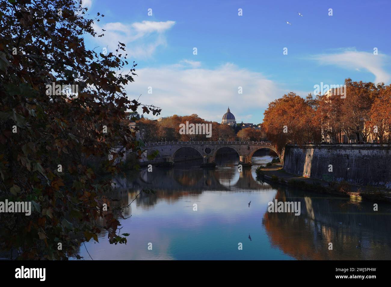 Ponte Garibaldi - San Pietro - Roma - Italien Stockfoto