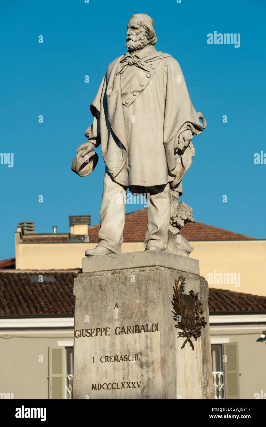 Italien, Lombardei, Crema, Giuseppe Garibaldi Platz, Denkmal von Francesco Barzaghi datiert 1885 Stockfoto