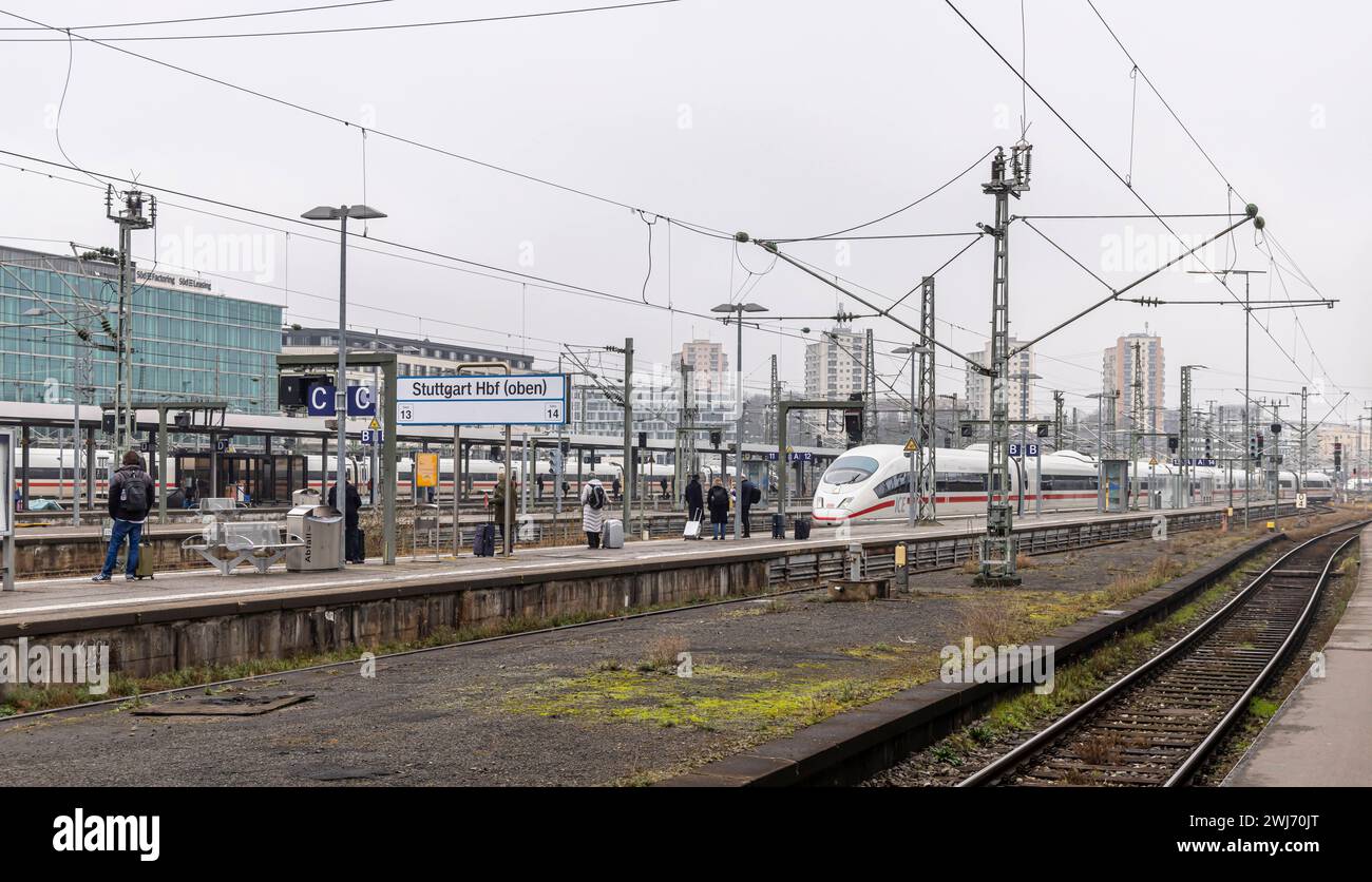 Schne Stuttgart Hauptbahnhof Ankunft Ebenbild