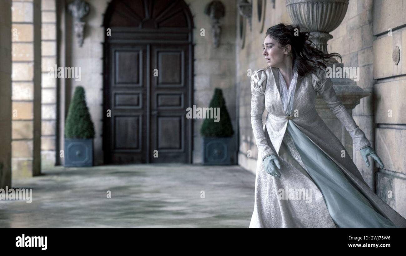 Napoleon ist ein episches historisches Drama von Ridley Scott aus dem Jahr 2023, das von David Scarpa geschrieben wurde. Dieses Foto ist nur für redaktionelle Zwecke bestimmt und unterliegt dem Urheberrecht des Filmunternehmens und/oder des Fotografen, der von dem Film- oder Produktionsunternehmen beauftragt wurde. Es kann nur durch Veröffentlichungen in Verbindung mit der Werbung für den oben genannten Film reproduziert werden. Es ist eine obligatorische Gutschrift für die Filmfirma erforderlich. Der Fotograf sollte ebenfalls angerechnet werden, wenn er bekannt ist. Stockfoto