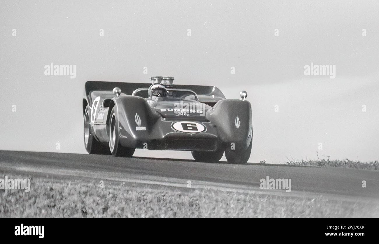 Roger Penske Sunoco Special McLaren M6A, gefahren von Mark Donohue bei der 9. Mid-Ohio USRRC-Runde 1968, startete 2., belegte 1. Platz Stockfoto