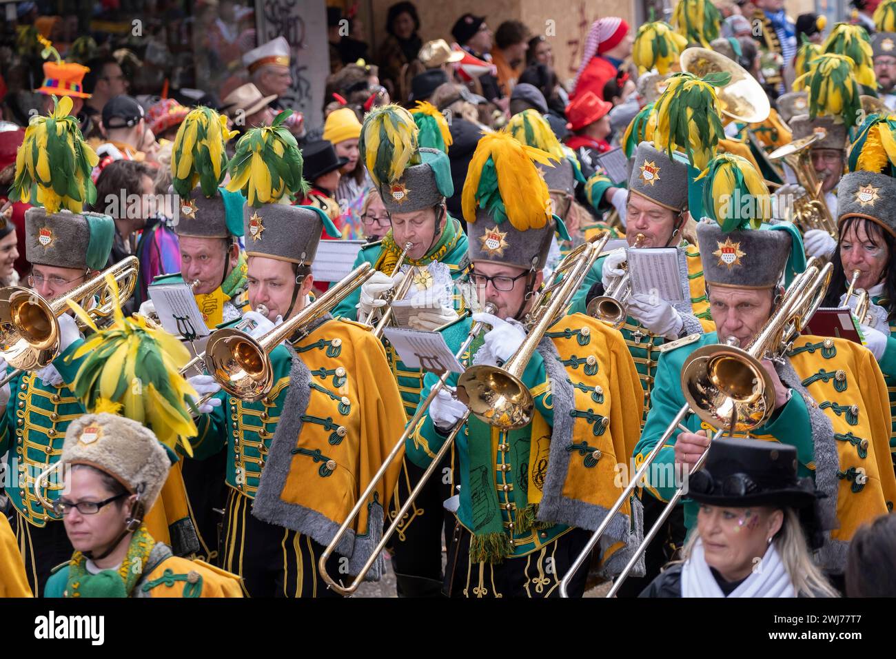 Karneval, Rosenmontag in Köln in der Severinstraße im Vringsviertel, wo Köln noch immer am originellsten ist. Stockfoto