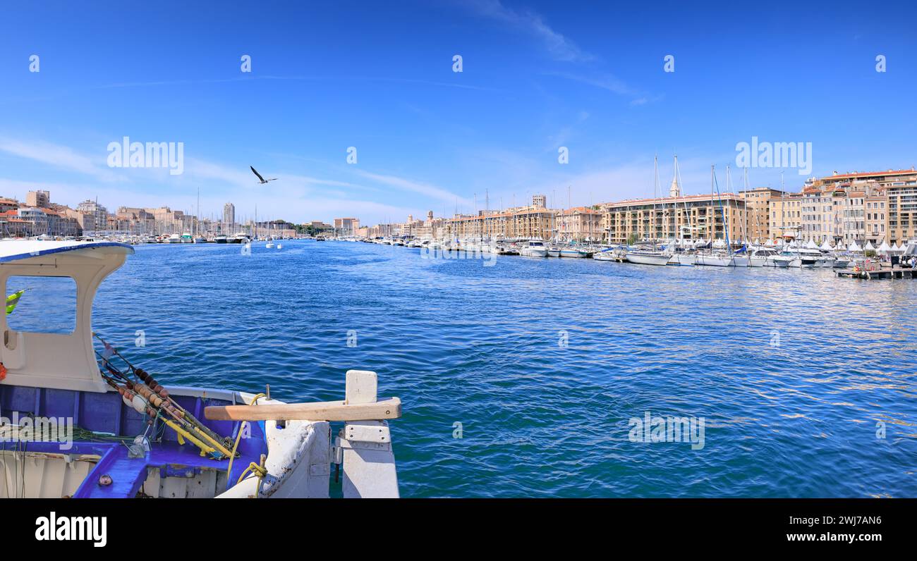 Blick auf Vieux Port in Marseille, Frankreich. Stockfoto