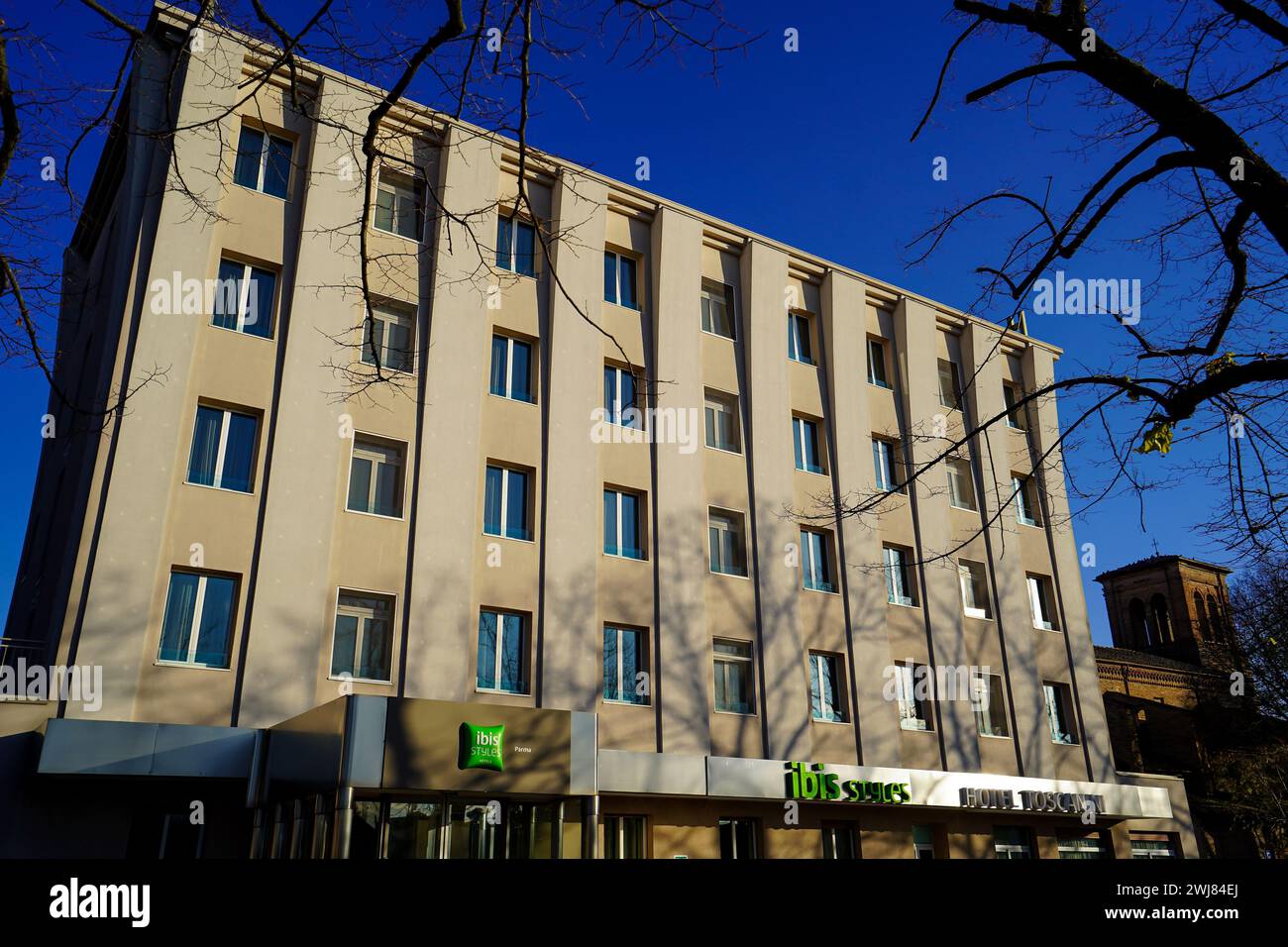 Parma, Italien. Dezember 2023. Parma, Italien, 3. Dezember 2023: Hotel Ibis Styles in Parma, Italien. (Daniela Porcelli/SPP) Credit: SPP Sport Press Photo. /Alamy Live News Stockfoto