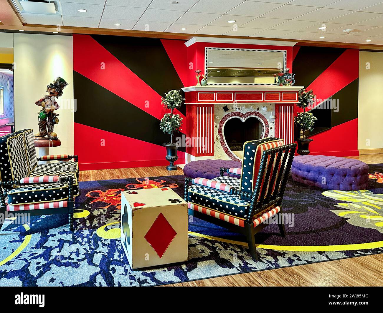 Alice in Wonderland Sitzbereich bei Epic Systems am 4. August 2023 in Verona, Wisconsin, USA Stockfoto