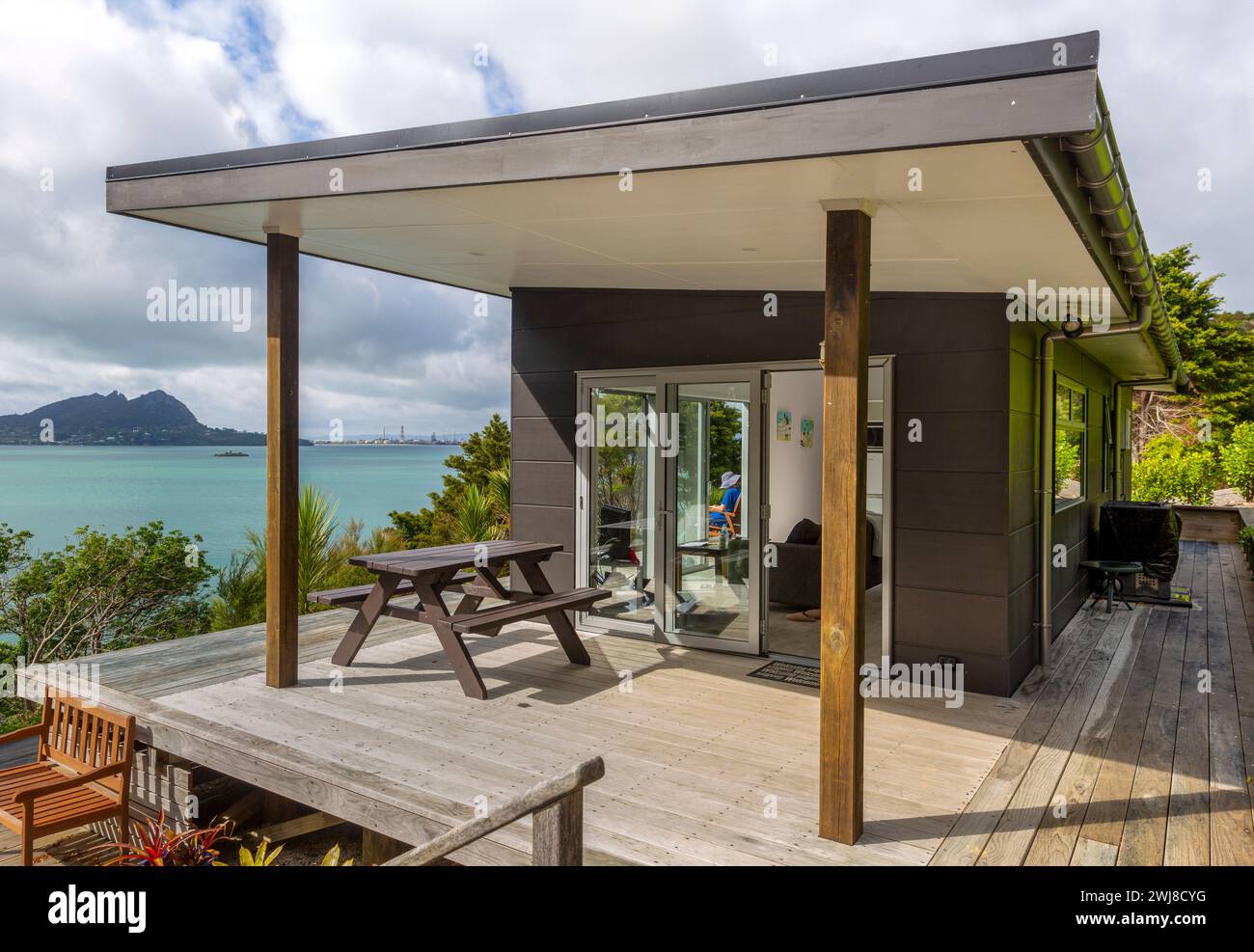 Ferienhaus auf Parua Bay, Te Tai Tokerau / Northland, Te IKA-a-Maui / Nordinsel, Aotearoa / Neuseeland. Stockfoto