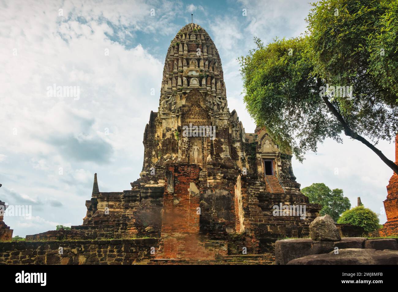 Wat Ratchaburana im Ayutthaya Historical Park, Ayutthaya, Thailand. UNESCO-Weltkulturerbe. Stockfoto