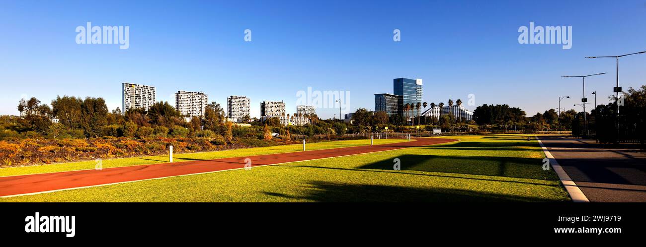 Panoramablick auf die Hochhauswohnungen und den Crown Casino Komplex, Burswood, Perth, Western Australia Stockfoto