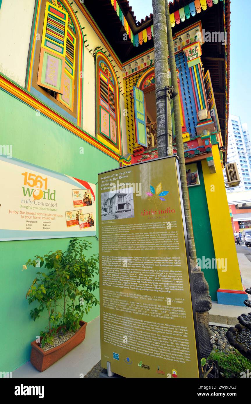 Die farbenfrohe chinesische Villa von Tan Teng Niah in Little India, Singapur. Stockfoto