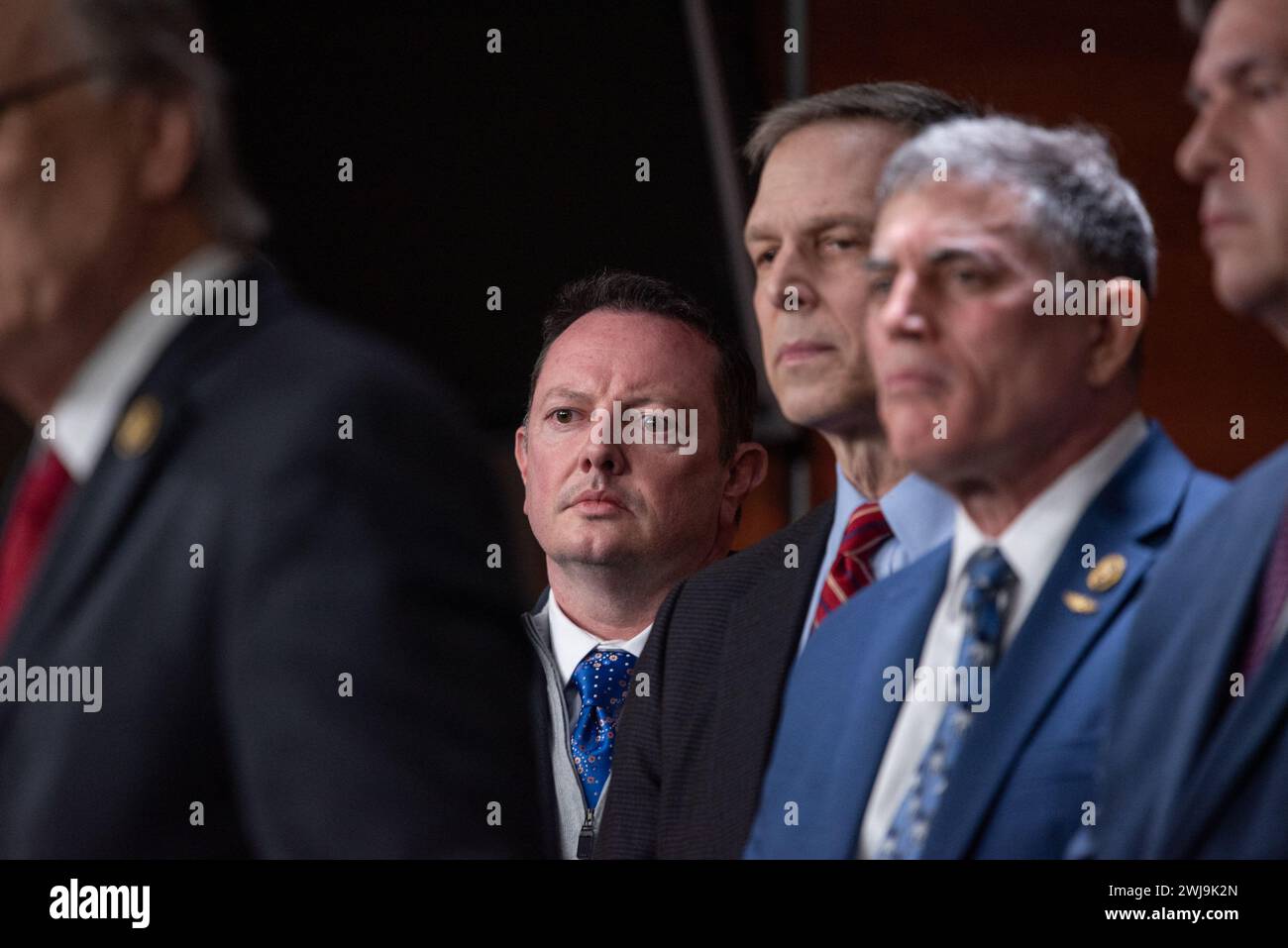 Washington, Usa. Februar 2024. US-Repräsentant Eric Burlison (Republikaner von Missouri) bei einer Pressekonferenz mit dem House Freedom Caucus über die Wiederautorisierung der FISA im Kapitol am Dienstag, den 13. Februar 2024 in Washington, DC, USA. Foto: Annabelle Gordon/CNP/ABACAPRESS.COM Credit: Abaca Press/Alamy Live News Stockfoto