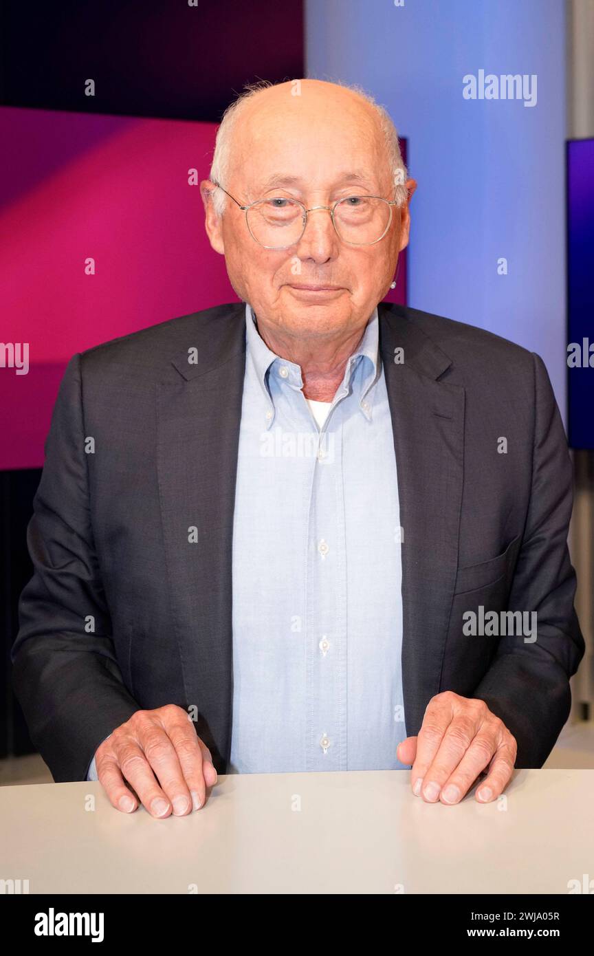 Stefan Aust in der ARDTalkshow maischberger im Studio Berlin Adlershof