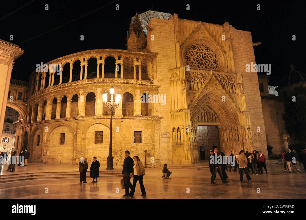 Kathedrale von Valencia, Puerta de los Apostoles (gotisches 14. Jahrhundert) und Obra Nova (Renaissance 16. Jahrhundert). Comunidad Valenciana, Spanien. Stockfoto
