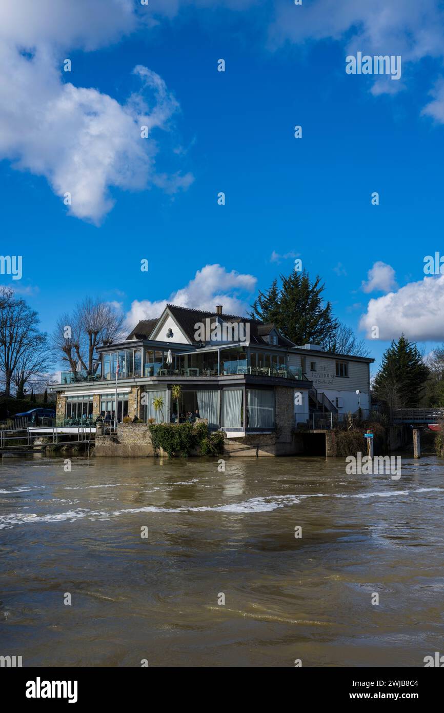 The Boathouse at Boulters Lock, Maidenhead, River Thames, Buckinghamshire, England, GROSSBRITANNIEN, GB. Stockfoto