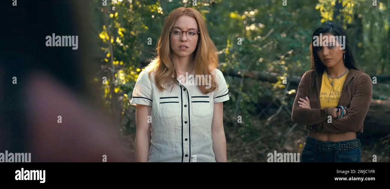 MADAME WEB, von links Sydney Sweeney, Isabela Merced, 2024. © Marvel