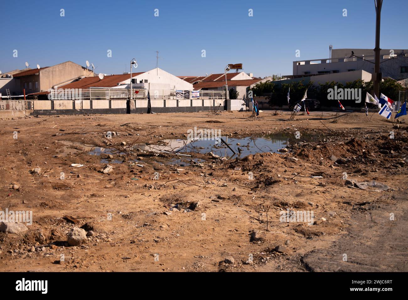 Eine Gedenkstätte in der Stadt Sderot, wo einst die Polizeiwache vor ihrer Zerstörung stand. Stockfoto