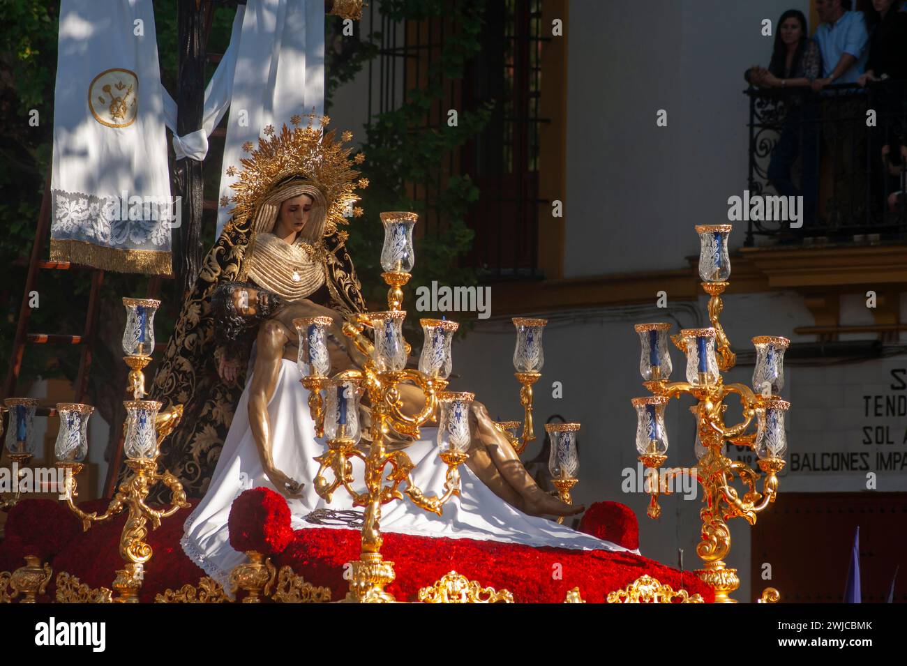 Bilder der heiligen Woche von Sevilla, Bruderschaft von El Baratillo Stockfoto