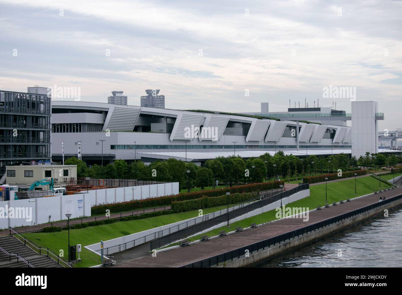 Tokio, Japan; 1. Oktober 2023: Eleganter und moderner Fischmarkt ab Toyosu in Tokio. Stockfoto