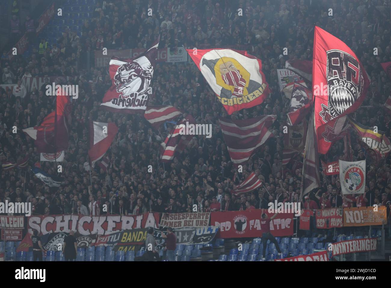 Rom, Italien, 14. Februar 2024 Bayern-Fans während des UEFA Champions League-Spiels zwischen SS Lazio und FC Bayern München Credit:Agostino Gemito/ Alamy Live News Stockfoto