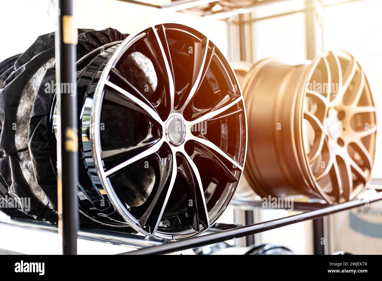 Aluminiumfelgen Felge oder mag Wheel Hochleistungs-Autoteiledekoration Stockfoto
