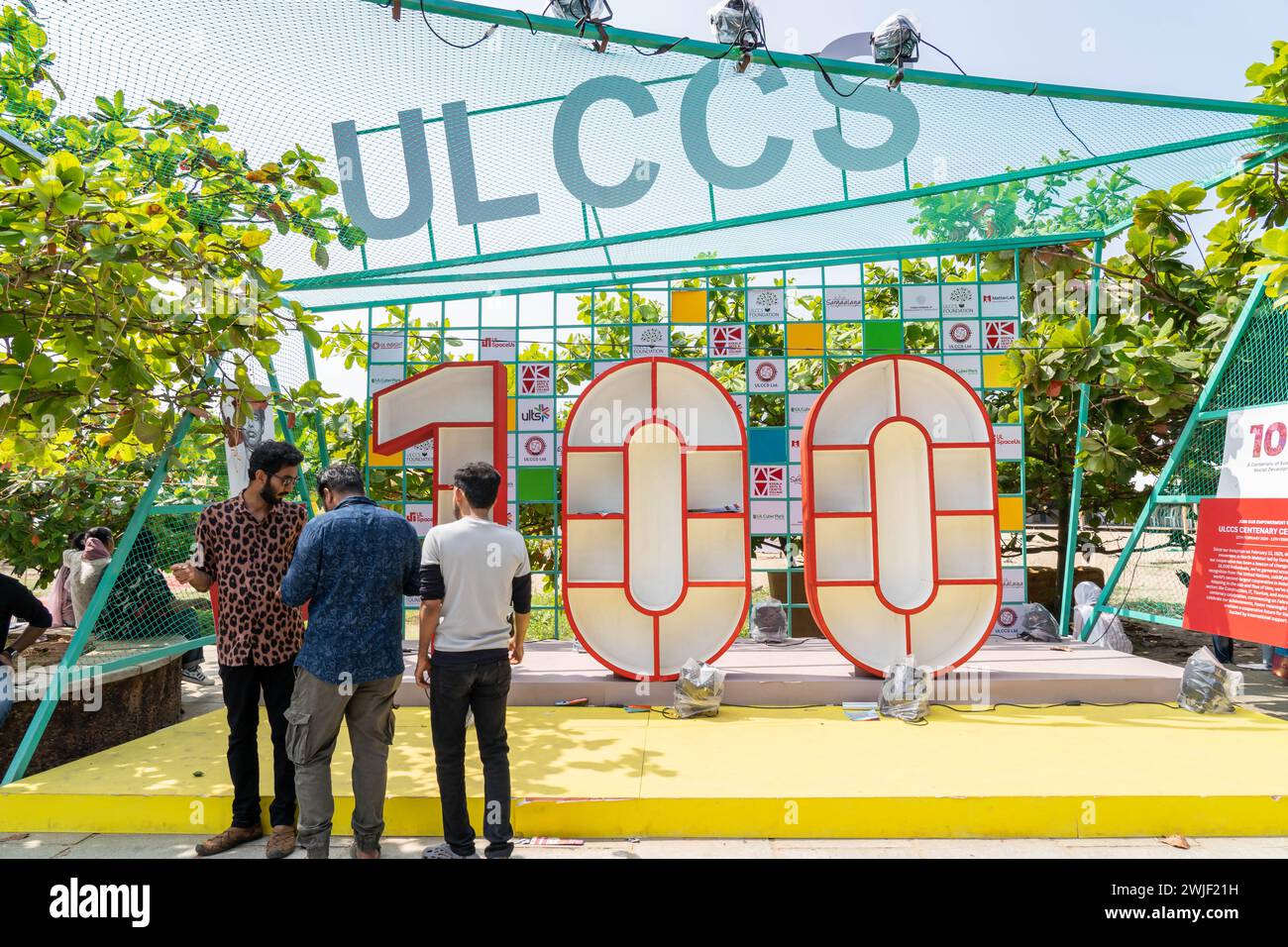 Das Kerala Literature Festival ist Asiens größtes Literaturfestival mit über einer halben Million Zuschauern. Arabisches Meer in Calicut, 11. Januar 2024. Stockfoto