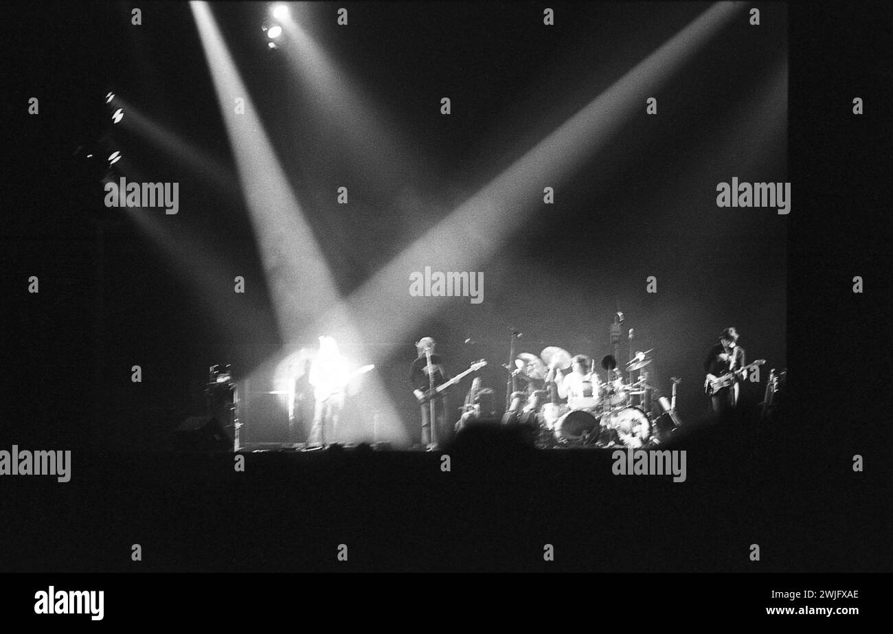 ©Philippe Gras / Le Pictorium/MAXPPP - Paris 17/03/2013 Philippe Gras / Le Pictorium - 17/03/2013 - Frankreich / Ile-de-France / Paris - Concert de Pink Floyd A Paris, au Pavillon de Paris, le 25 fevrier 1977 - Valeurs ACtuelles out, no jdd, jdd out, RUSSIA OUT, NO RUSSIA #norussia / 17/03/2013 - France / Ile-de-France (Region) / Paris - Pink Floyd Konzert in Paris, im Pavillon de Paris, 25. Februar 1977 Stockfoto