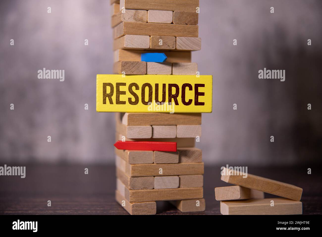 Ressourcen Wort In Holzwürfel. Stockfoto