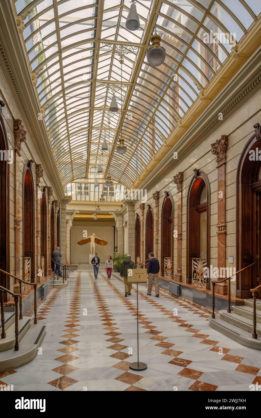 Das Real Casino von Murcia oder Casino de Murcia ist eines der emblematischsten Gebäude der Stadt mit dem gleichen Namen, Hauptstadt der Region Murcia. Stockfoto