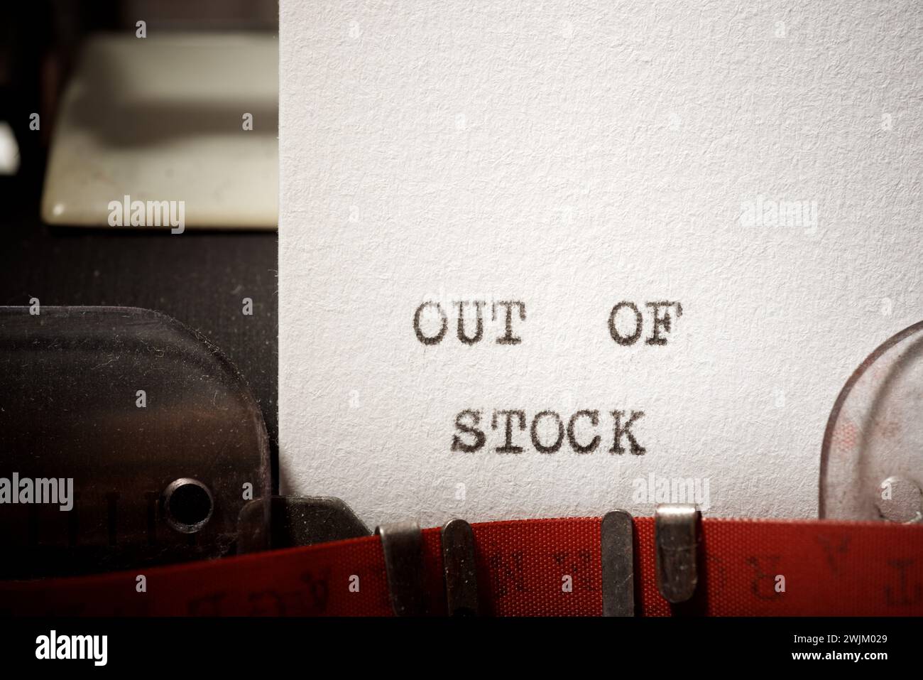 Nicht vorrätiger Text, der mit einer Schreibmaschine geschrieben wurde. Stockfoto
