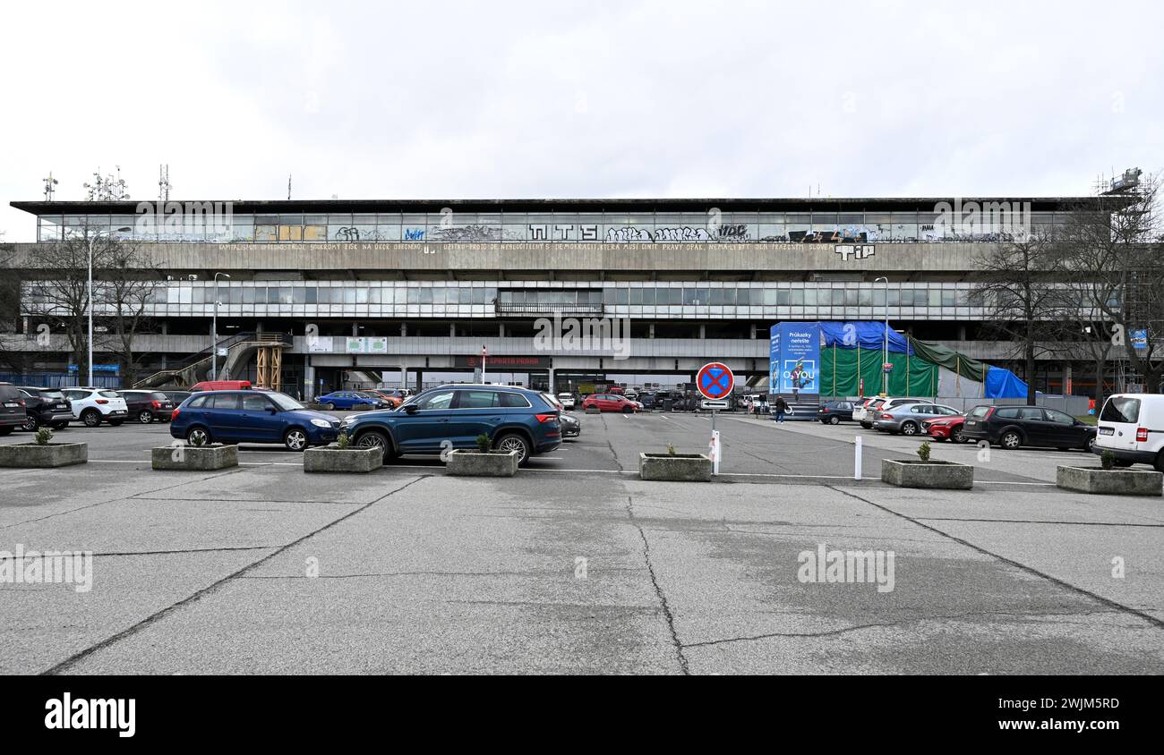 Das große Strahov-Stadion in Prag, Tschechische Republik, 15. Februar 2024. (CTK Foto/Michal Krumphanzl) Stockfoto