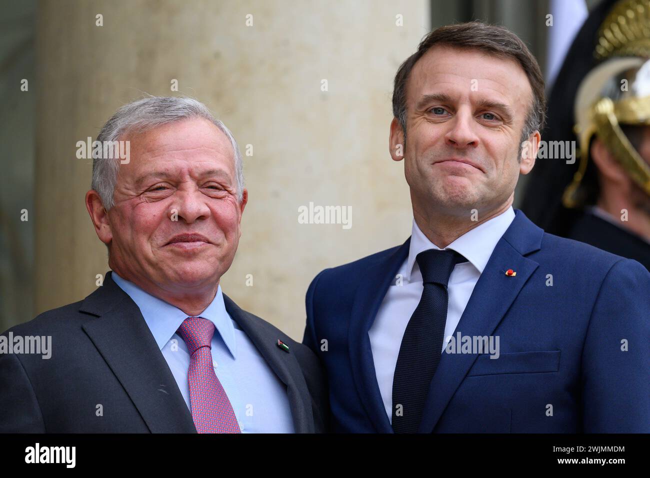 Paris, Frankreich. Februar 2024. © Julien Mattia/Le Pictorium/MAXPPP - Paris 16/02/2024 Julien Mattia/Le Pictorium - 16/02/2024 - France/Ile-de-France/Paris - Le President de la Republique, Emmanuel Macron recevait pour un entretien, Le ROI Abdallah II de Jordanie au Palais de l'Elysee, le 16 Fevrier 2024 - Valeurs ACtuelles out, JDD, No JDD, No russia russland Out /16/02/2024 - Frankreich/Ile-de-France (Region)/Paris - der französische Präsident Emmanuel Macron empfing am 16. Februar 2024 König Abdullah II. von Jordanien im Elysee-Palast. Quelle: MAXPPP/Alamy Live News Stockfoto