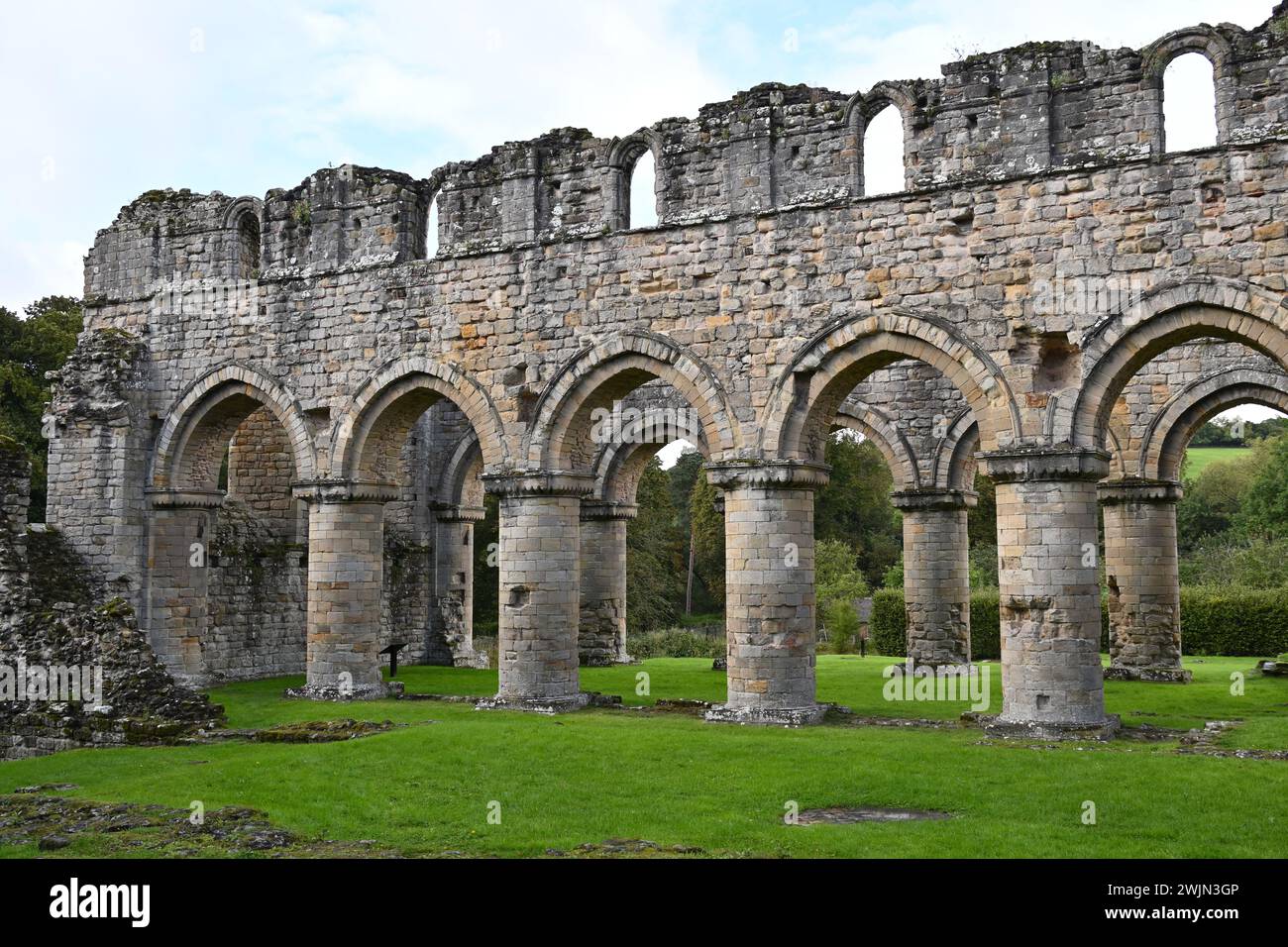 Ruinen des Zisterzienserklosters Buildwas Abbey, Shropshire Großbritannien September Stockfoto