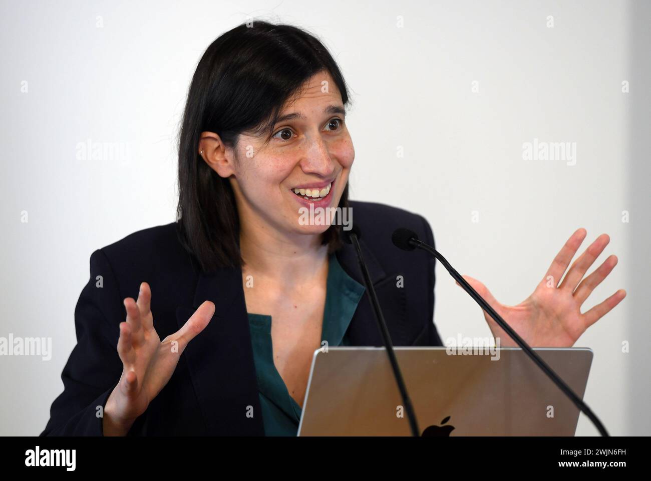 Italien, Rom, 16. Februar 2024: Elly Schlein, Sekretärin der Demokratischen Partei, während der Konferenz über die Zukunft der Landwirtschaft Foto © Fabio Cimaglia/Sintesi/Alamy Live News Stockfoto