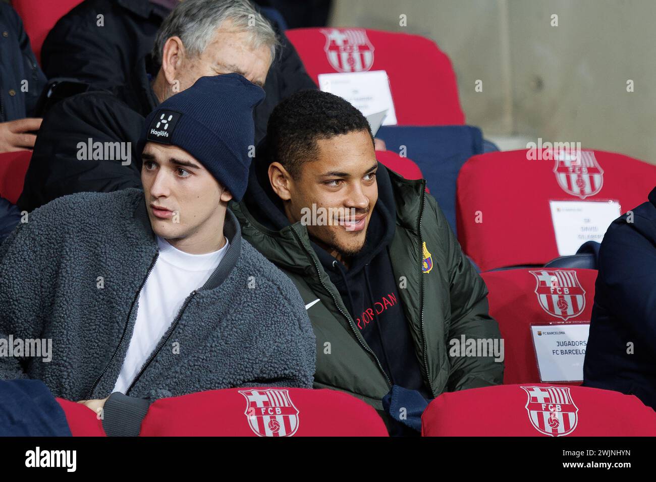 Barcelona, Spanien. Februar 2024. Vitor Roque beobachtet beim LaLiga EA Sports Spiel zwischen dem FC Barcelona und Granada CF im Estadi Olimpic llu Stockfoto