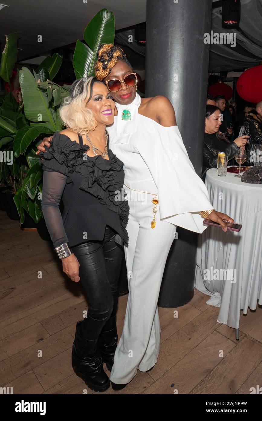 Crystal Waters und TINU rson NYFW SS24 After Party im DOM NYC in New York, NY am 14. Februar 2024. (Foto von David Warren /SIPA? USA) Credit: SIPA USA/Alamy Live News Stockfoto