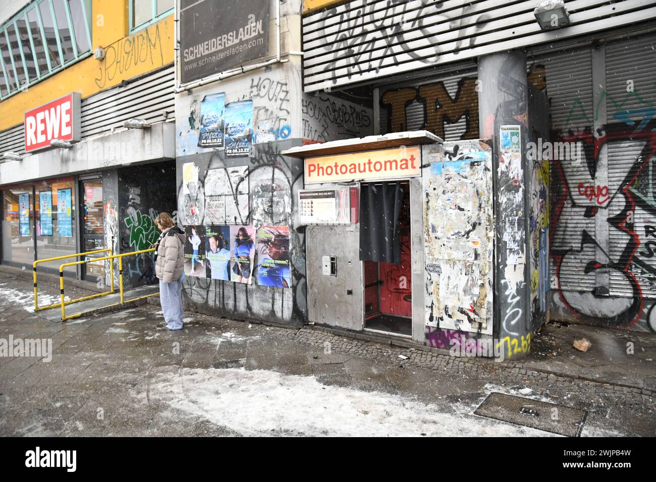 Berlin, Deutschland.01-15-2024.Straßen von Berlin im Winter mit Schnee Stockfoto