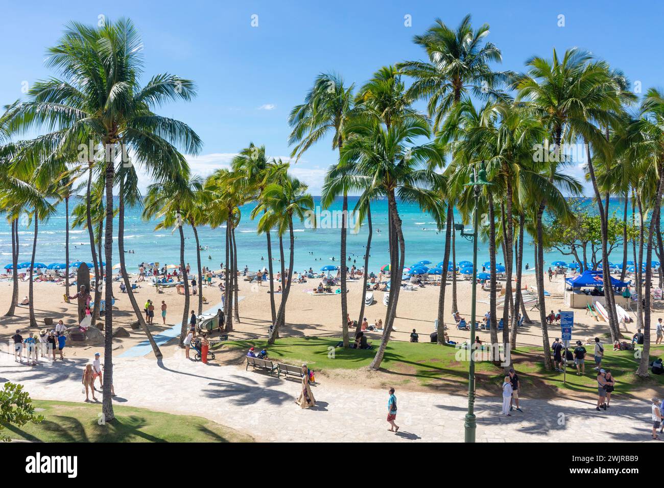Waikiki Beach, Waikiki, Honolulu, Oahu, Hawaii, Vereinigte Staaten von Amerika Stockfoto