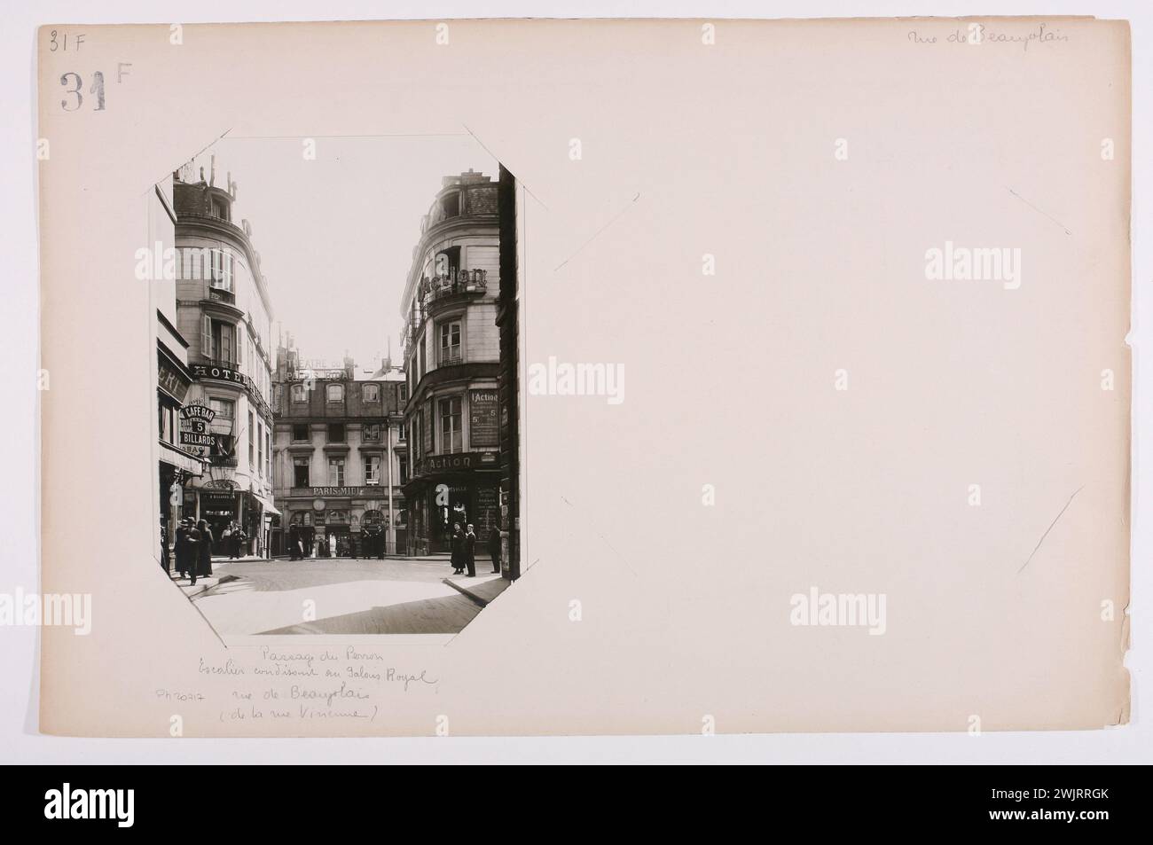Lansiaux, Charles Joseph Antoine (Nr. 1855-03-09-D.1939-04-06), Vivienne Vivienne, 1. Arrondissement, Paris, 1916. Gelatino-Bromid. Carnavalet Museum, Geschichte von Paris. Blick auf die Rue Vivienne, 1. Arrondissement, Paris. Blick auf die Rue Vivienne 19. Juli 1916 Stockfoto