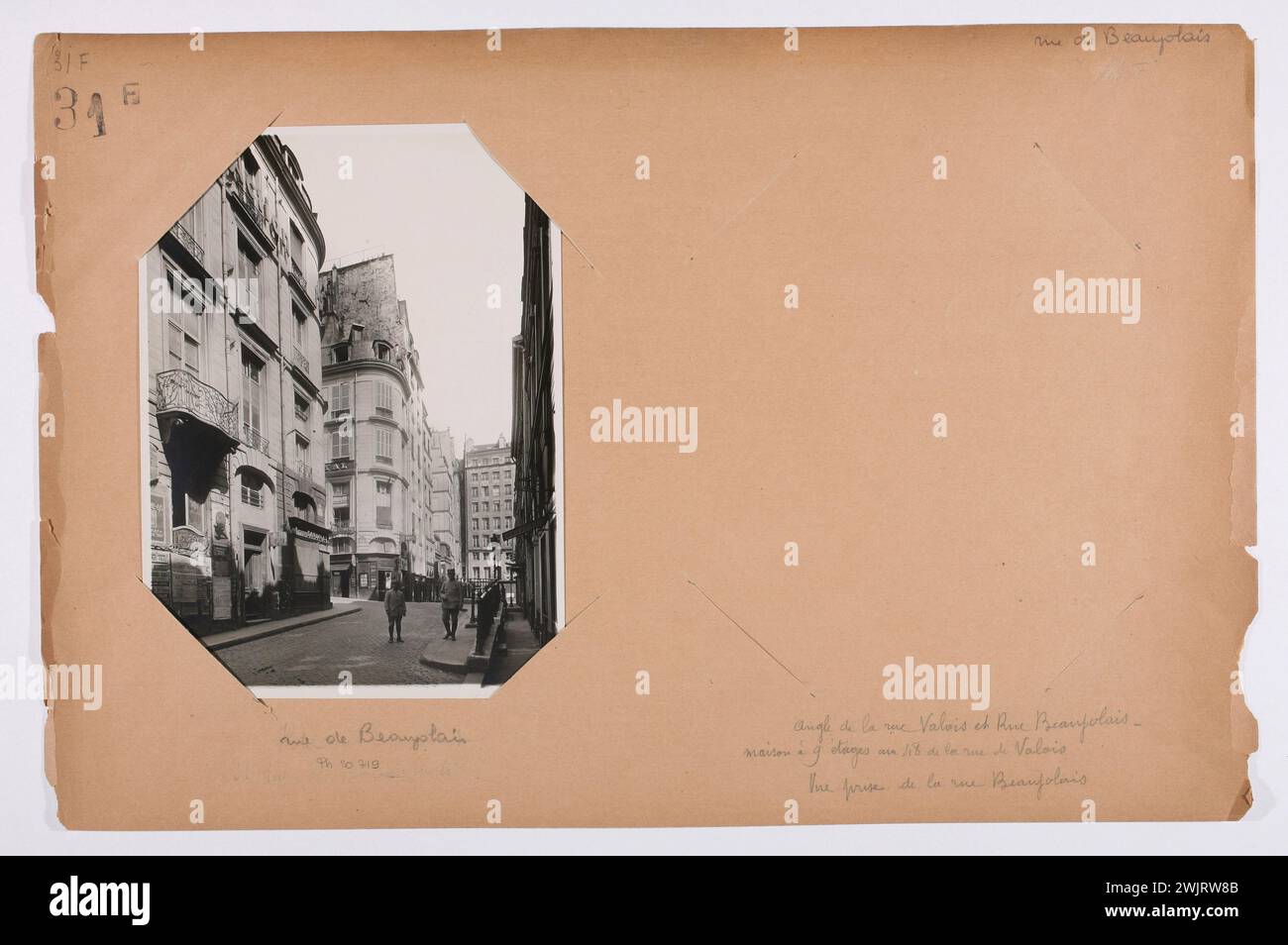 Lansiaux, Charles Joseph Antoine (N.1855-03-09-D.1939-04-06), rue de Beaujolais, 1. Arrondissement, Paris, 1916. Du Gélatino-Bromure d'Argent. Carnavalet Museum, Geschichte von Paris. Rue de Beaujolais, 1. Arrondissement, Paris. Rue de Beaujolais 19. Juli 1916 Stockfoto