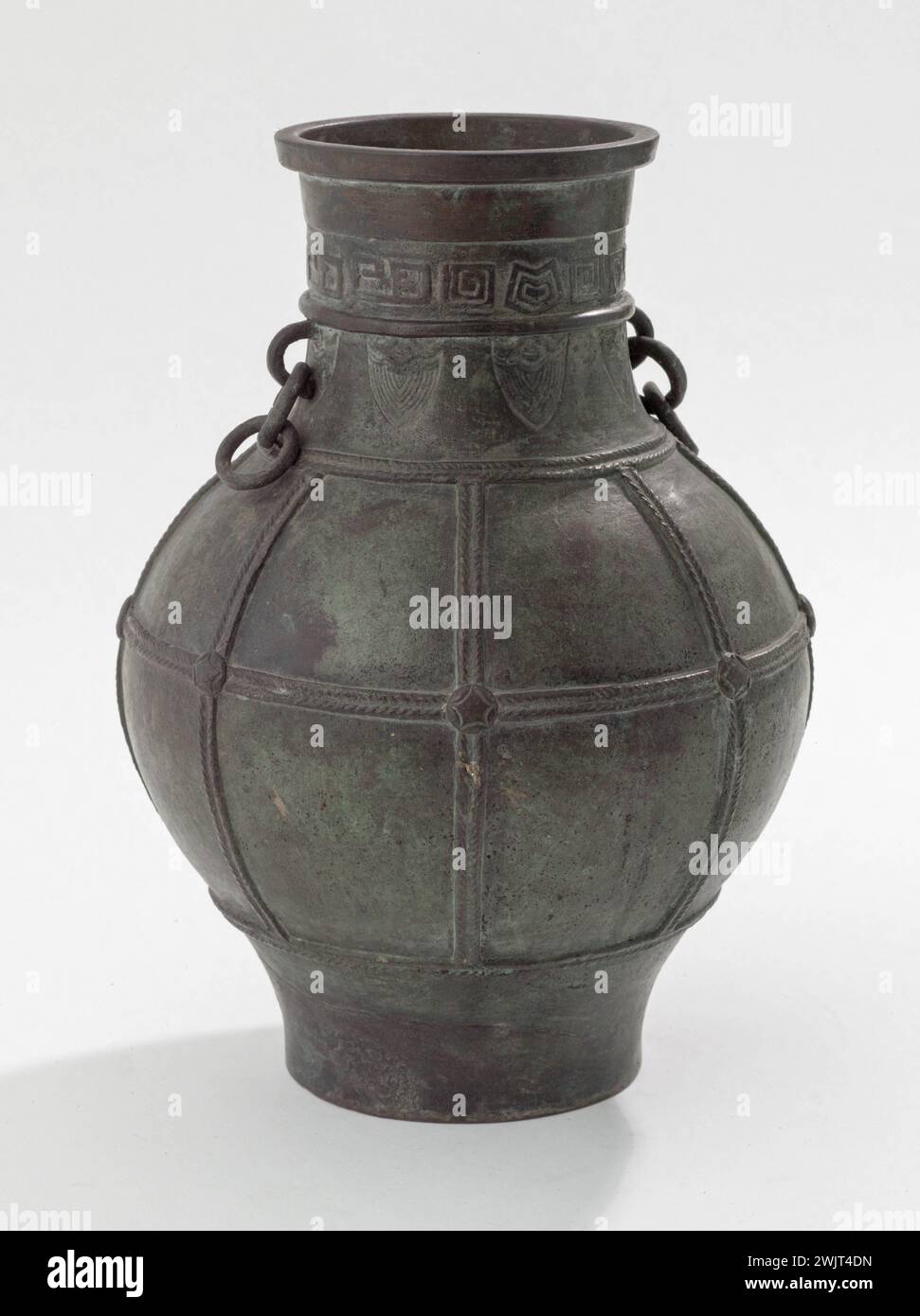 Vase. Bronze. Chine. Par musée musée malée. Ring, chinesische Kunst, Bronze, Vase Stockfoto