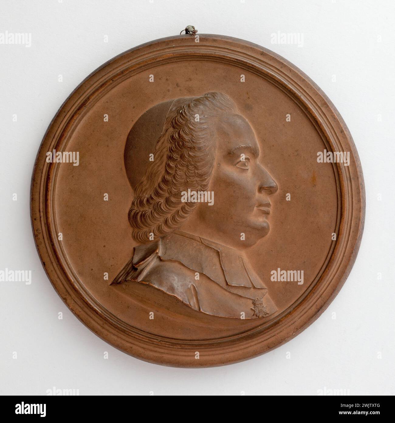 Jean-Baptiste oder Giovanni-Battista Nini (1717-1786). Porträt eines Prälaten, der das Kreuz des Heiligen Geistes trägt. Paris, Carnavalet Museum. 101433-9 Stockfoto