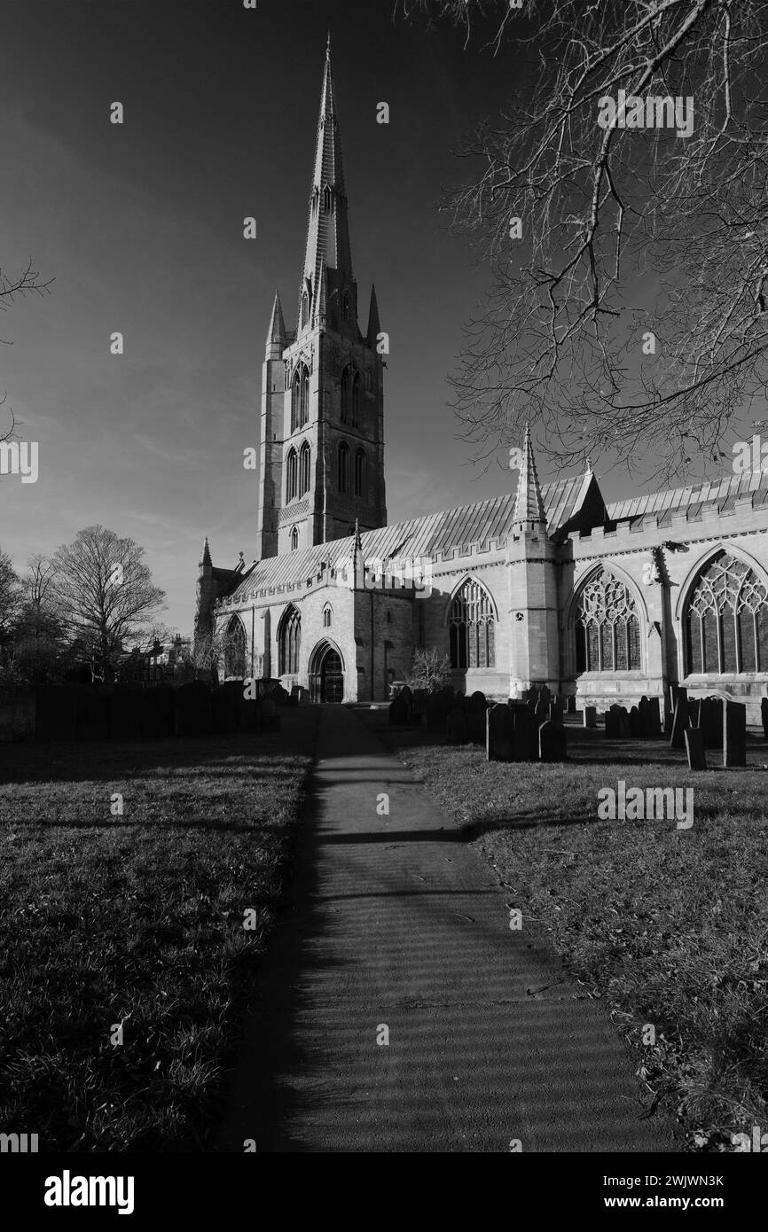 Frühling Blick auf St Wulframs Pfarrkirche Stadt Grantham, Lincolnshire, England, Großbritannien Stockfoto